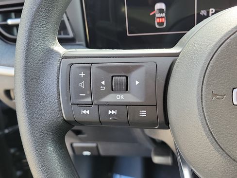 Certified 2025 Nissan Kicks SV w/ Illumination Package FWD image 22