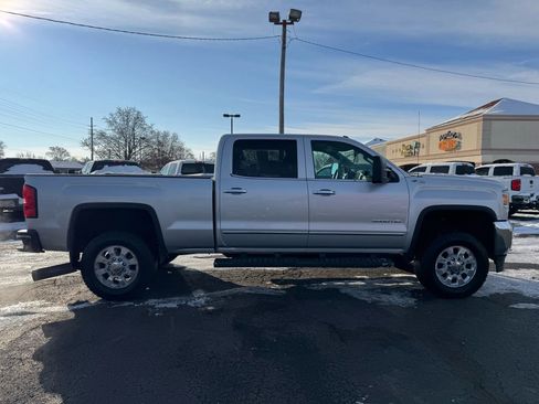 Used 2015 GMC Sierra 3500 SLT w/ Duramax Plus Package image 4