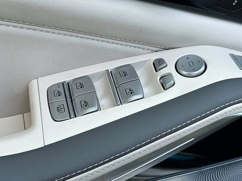 New 2026 BMW ALPINA XB7 AWD/4WD image 11