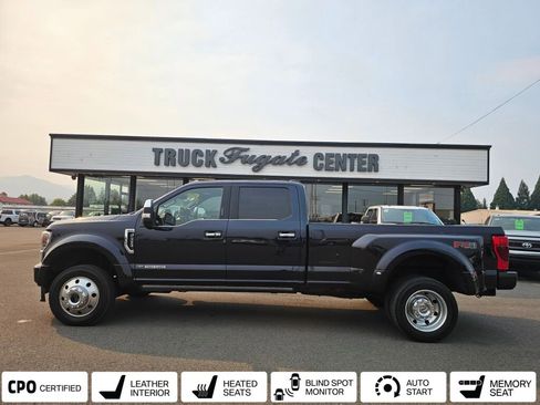 Certified 2022 Ford F450 Platinum w/ FX4 Off-Road Package image 1