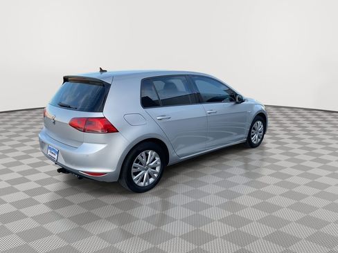 Used 2015 Volkswagen e-Golf Limited Edition image 7