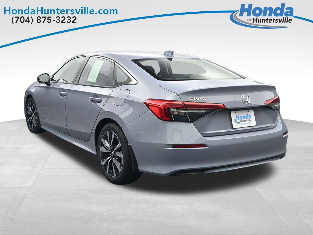 Used 2024 Honda Civic EX image 6