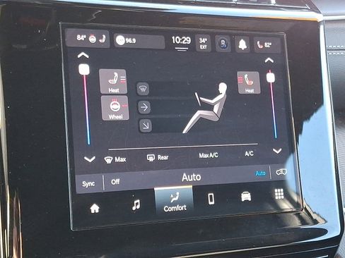 Certified 2024 Jeep Grand Cherokee Altitude image 16