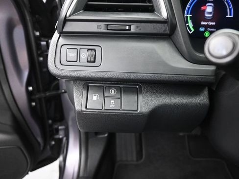 Used 2020 Honda Insight Touring image 18
