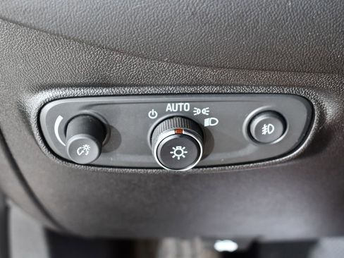 Used 2019 Chevrolet Equinox Premier AWD/4WD image 29