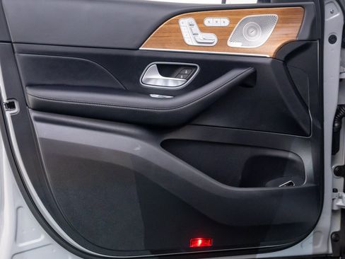 Certified 2024 Mercedes-Benz GLE 350 GLE 350 w/ Driver Assistance Package image 15