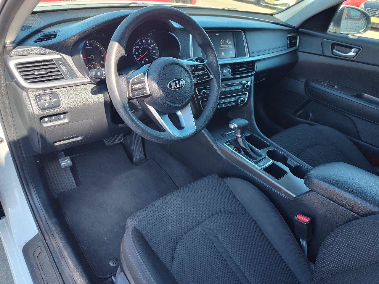 Used 2019 Kia Optima LX FWD image 16