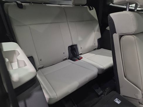 Used 2024 Hyundai Santa Fe SEL image 3