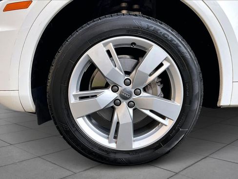 Used 2019 Audi Q5 2.0T Premium Plus image 9