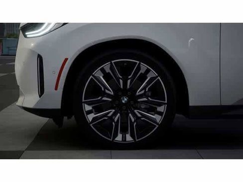 Used 2026 BMW X3 xDrive30 image 7