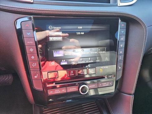 Used 2022 INFINITI QX55 Luxe w/ Cargo Package image 18