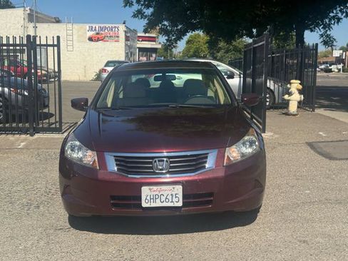 Used 2009 Honda Accord EX-L image 2