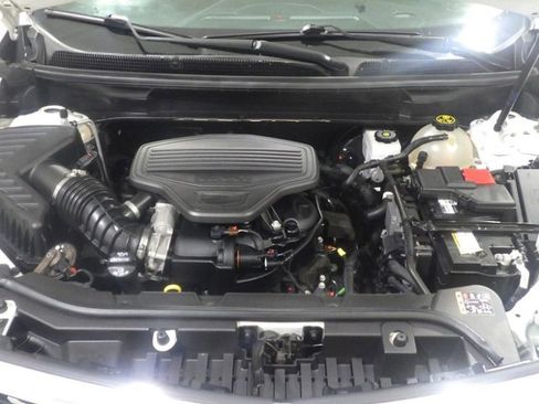 Used 2020 Cadillac XT5 Premium Luxury image 9