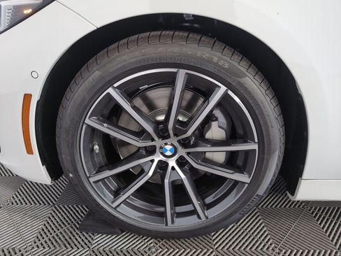 Used 2026 BMW 430i Coupe w/ Parking Assistance Package image 9