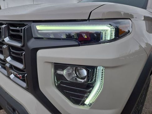 New 2026 GMC Canyon AT4 w/ AT4 Premium Package image 6