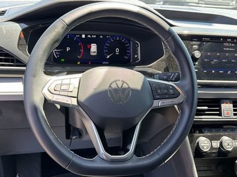 Used 2022 Volkswagen Taos SEL AWD/4WD image 20