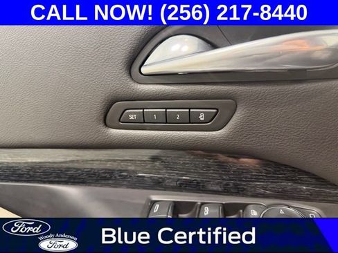 Used 2019 Cadillac XT4 Premium Luxury FWD image 21