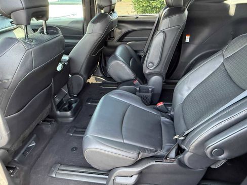 Used 2025 Toyota Sienna XLE Woodland Edition AWD/4WD image 16
