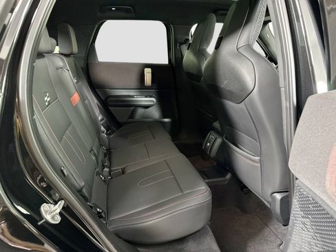 Certified 2025 MINI Cooper Countryman John Cooper Works w/ Comfort Package Max image 32