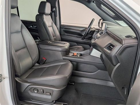 Used 2021 Chevrolet Tahoe LT image 18