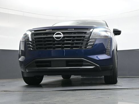 Certified 2026 Nissan Pathfinder SV w/ SV Premium Package FWD image 46