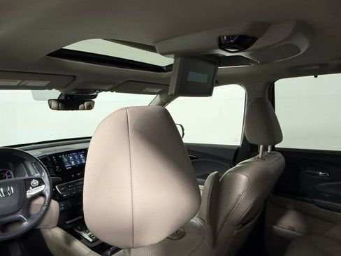Used 2019 Honda Pilot Elite image 37