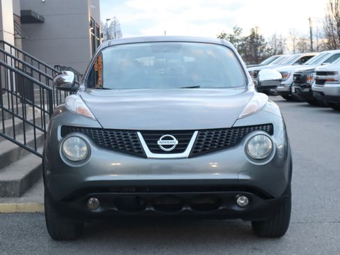 Used 2012 Nissan Juke SL w/ Chrome Pkg image 4