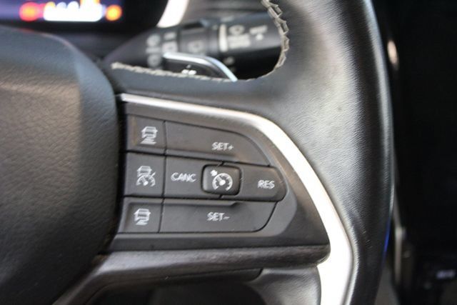 Used 2021 Jeep Grand Cherokee L Limited w/ Luxury Tech Group II AWD/4WD image 18