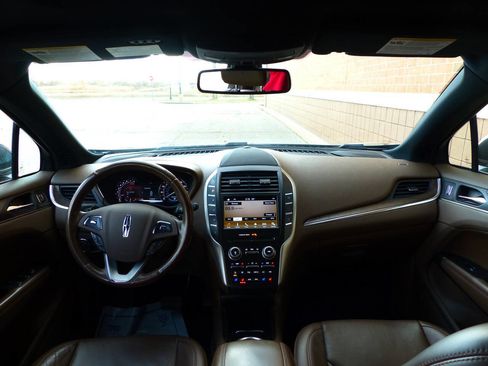 Used 2017 Lincoln MKC Reserve AWD/4WD image 40