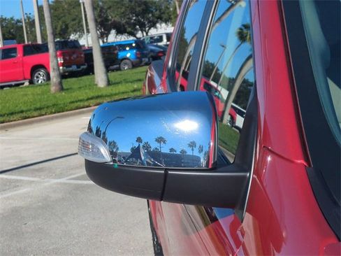 Certified 2019 Ford Ranger Lariat w/ Equipment Group 501A Mid image 12