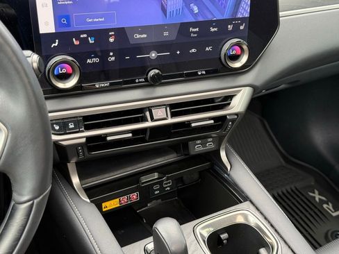 Certified 2024 Lexus RX 350 AWD w/ Convenience Package image 38
