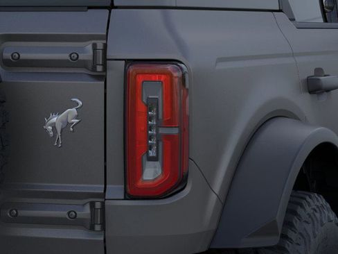 New 2025 Ford Bronco Badlands w/ Matte Film Protection Package image 23