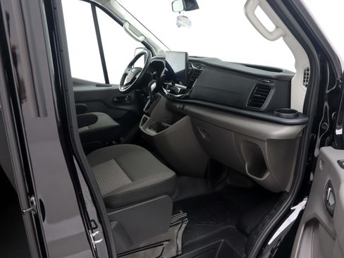 Used 2024 Ford Transit 350 XLT RWD image 17