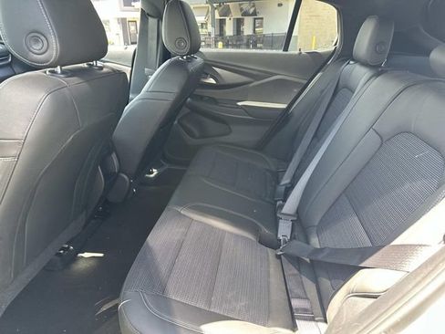 Used 2025 Buick Envista Preferred FWD image 12