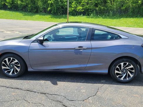 Used 2016 Honda Civic LX-P image 7