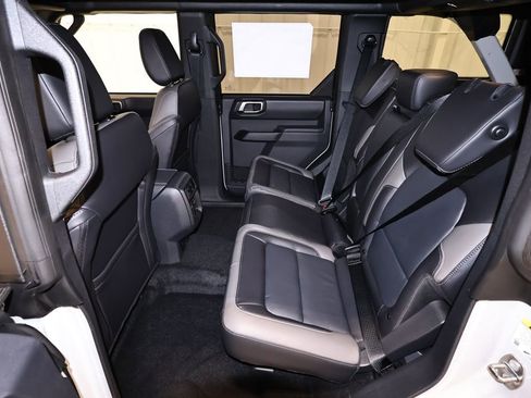 New 2026 Ford Bronco Outer Banks AWD/4WD image 13