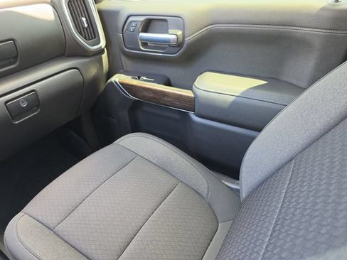 Used 2021 GMC Sierra 1500 Elevation w/ LPO, Elevation Black Package RWD image 18
