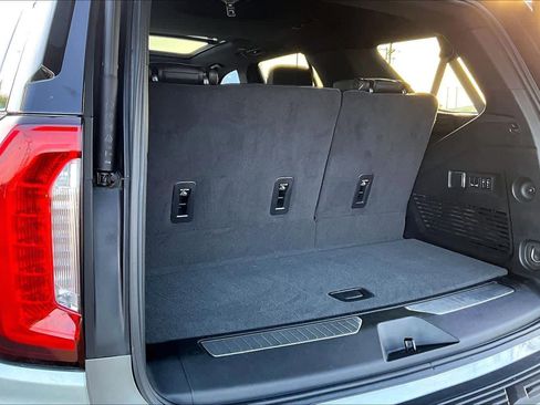 Used 2024 GMC Yukon AT4 image 19