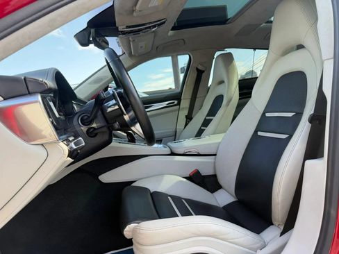 Used 2018 Porsche Panamera Turbo Executive w/ Assistance Package AWD/4WD image 12
