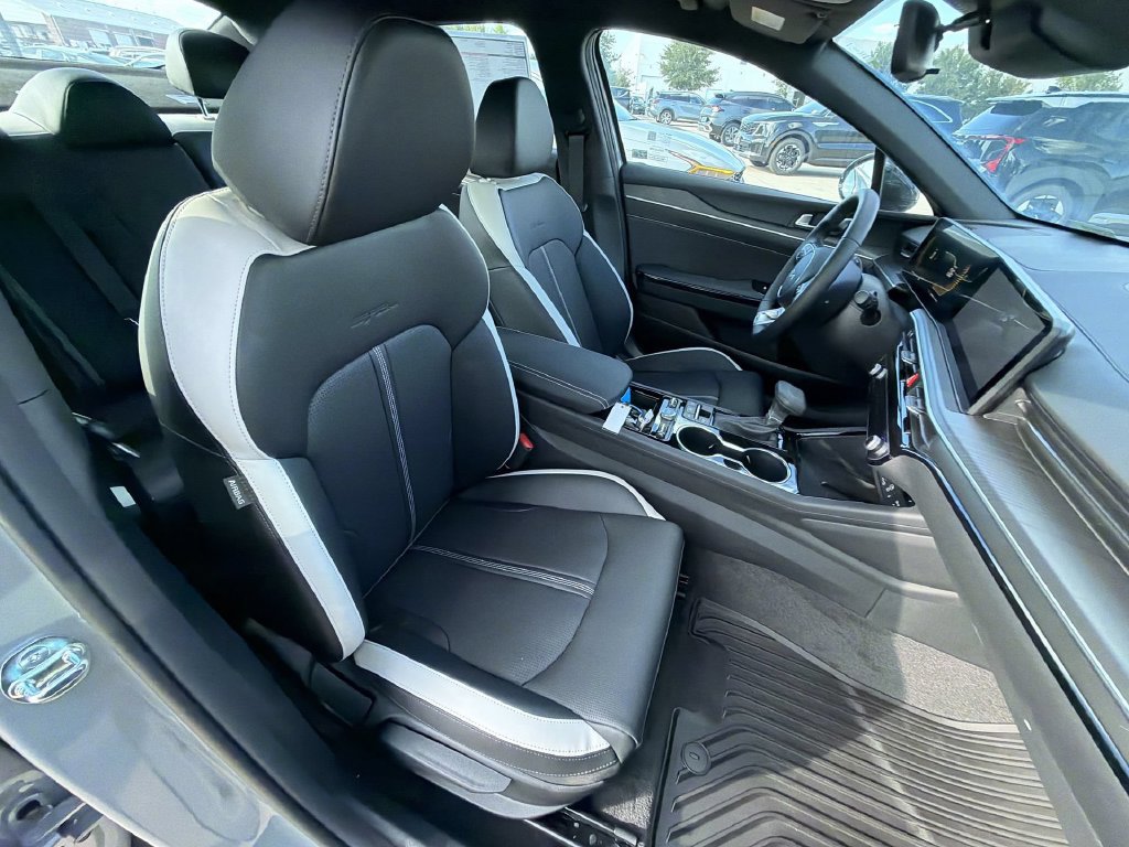 New 2026 Kia K5 GT-Line FWD image 27