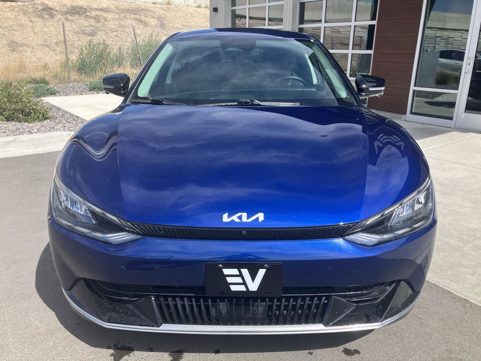 Used 2022 Kia EV6 Wind w/ Wind Technology Package AWD/4WD image 3