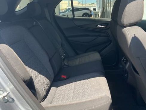 Used 2024 Chevrolet Equinox LT FWD image 15
