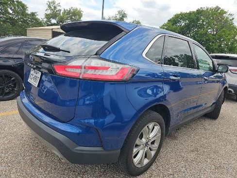 Used 2021 Ford Edge Titanium w/ Cargo Accessory Package FWD image 4