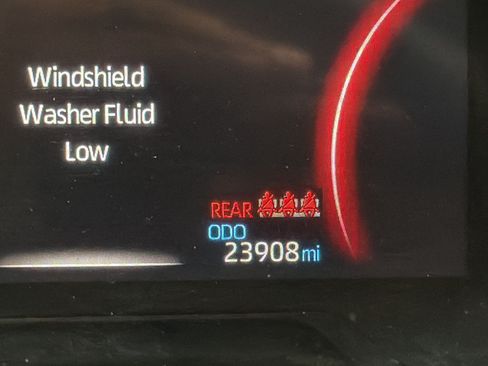 Used 2025 Toyota RAV4 XLE Premium w/ Weather Package FWD image 18