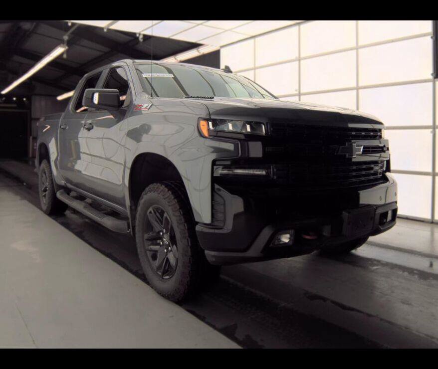 Used 2021 Chevrolet Silverado 1500 LT Trail Boss w/ Convenience Package II AWD/4WD image 1