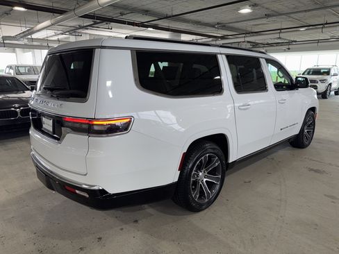 Used 2023 Jeep Grand Wagoneer L 4WD w/ HD Trailer Tow Package image 8