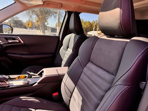 New 2026 Mitsubishi Outlander AWD image 30