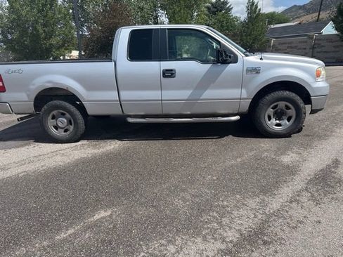Used 2005 Ford F150 XLT AWD/4WD image 12