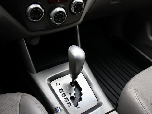 Used 2012 Subaru Forester 2.5X Limited image 8