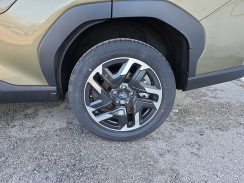 Certified 2026 Subaru Forester Limited AWD/4WD image 41